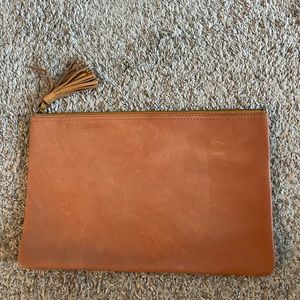 New Madewell Large Leather Pouch/Clutch